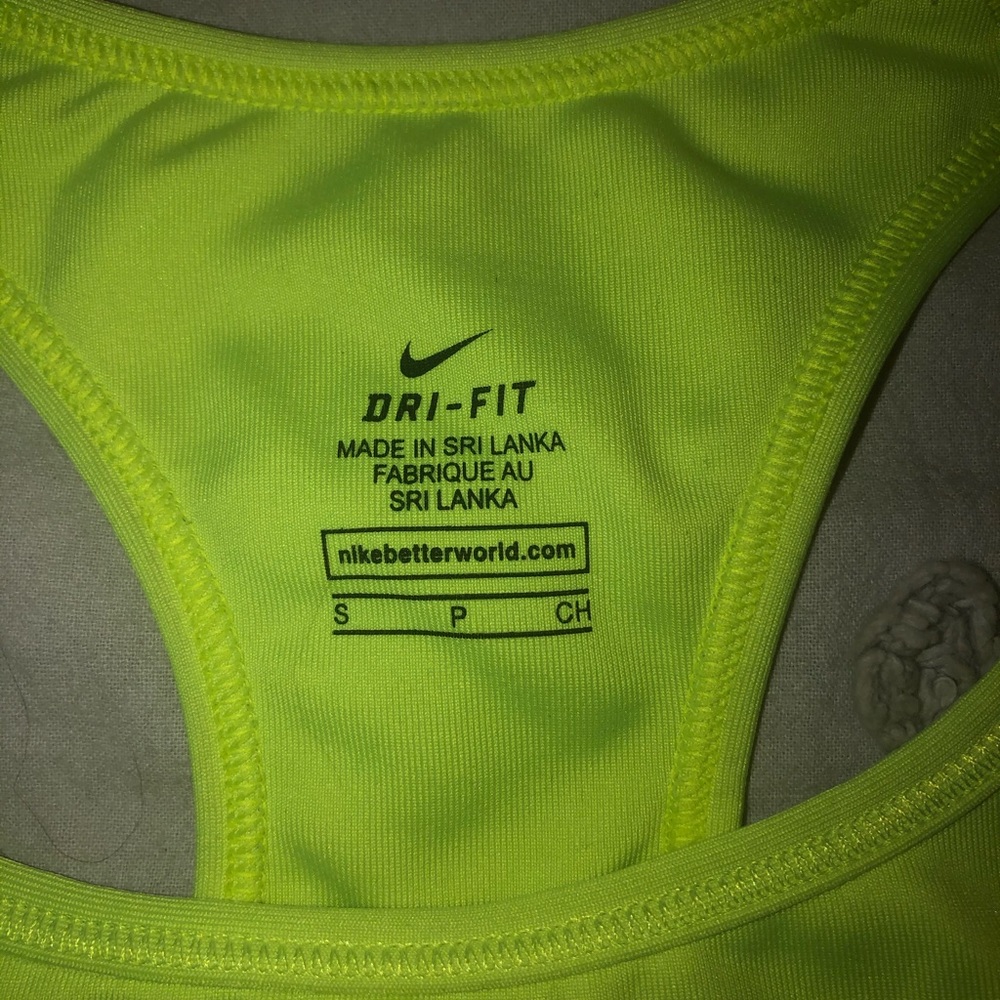 Nike Dri-fit bra - Picture 3 of 3